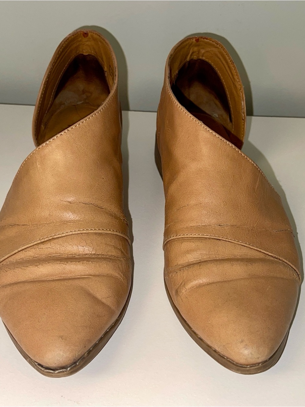 Universal Thead Tan Slip-On Cut-Out Leather Booties
